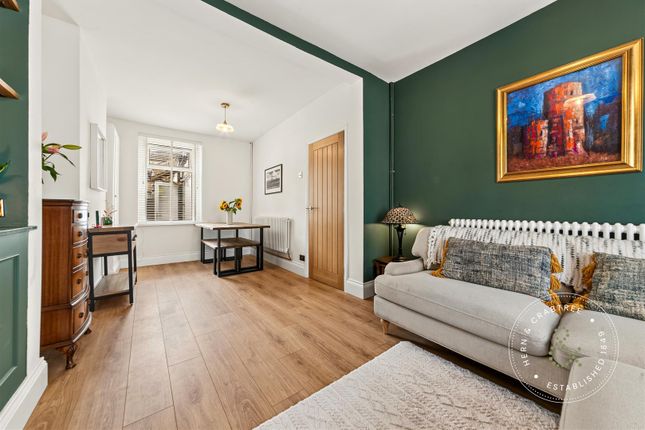 13, Chancery Lane, Cardiff photo 4
