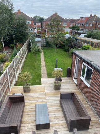 10, Danum Drive, York photo 4