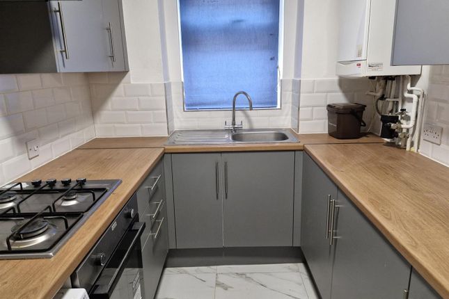 Thumbnail Flat to rent in Hale Lane, Edgware