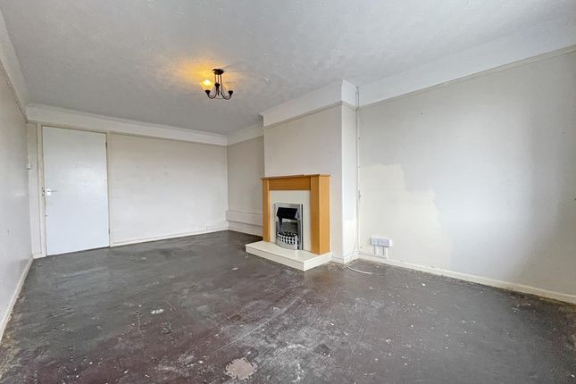 27, Orchard Crescent, Plymouth photo 4