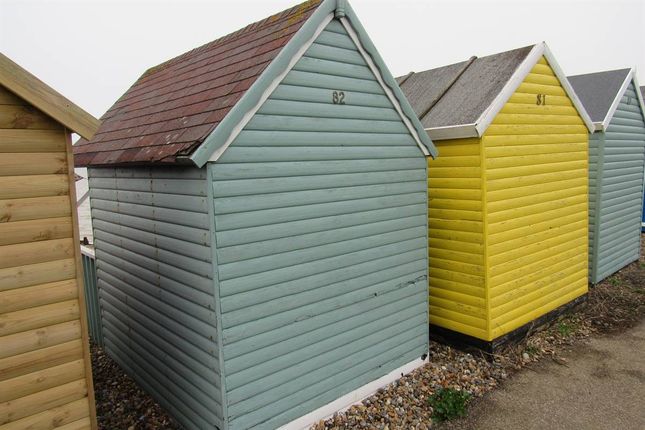 Beach Hut 82, Western Esplanade, Herne Bay photo 4