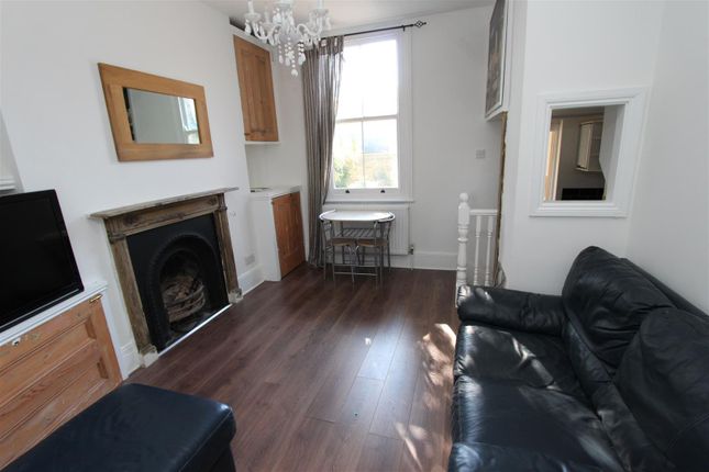 Flat for sale in The Terrace, Rochester