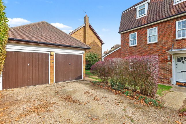 172, Inchbonnie Road, Chelmsford photo 3