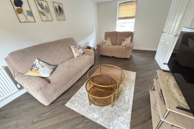 13, Nutwood Avenue, Canterbury photo 4