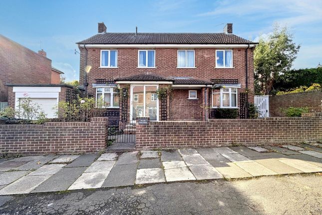 4-bed detached on 15, Irwin Avenue, Wallsend, £315,000