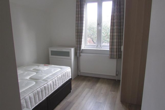 Room to rent in Upper Havelock Street, Wellingborough
