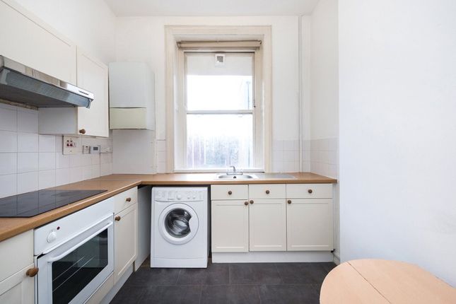 Flat 3, Woburn Mansions, 30, Torrington Place, London photo 4