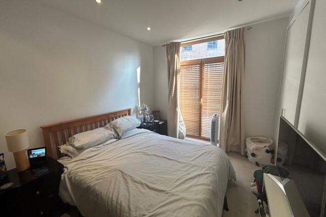 Flat to rent in Trinity Gate, Epsom Road, Guildford