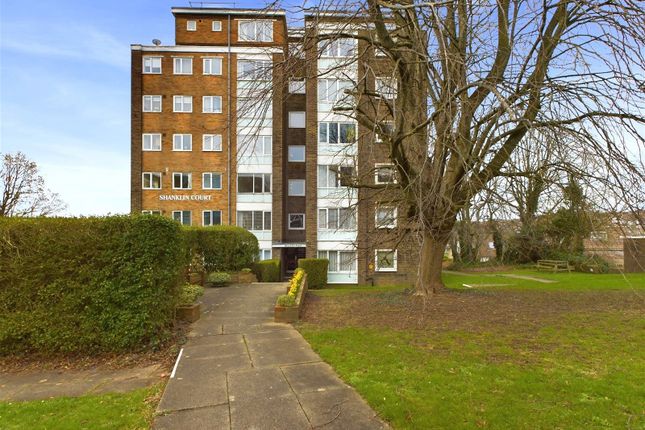 Thumbnail Flat for sale in Hangleton Road, Hove