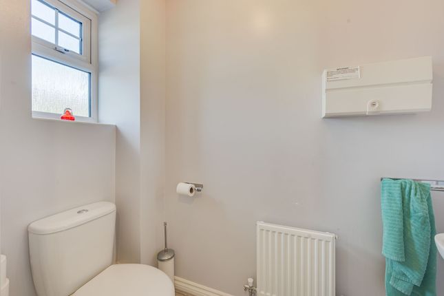 16 Palmer Close, Sandbach photo 4