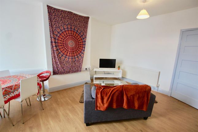 Flat 2, 7, Cranbrook Street, Nottingham photo 4
