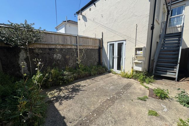 235, EASTBOURNE photo 3