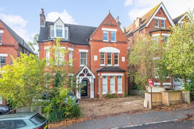 Thumbnail Flat for sale in Mowbray Road, Crystal Palace, London