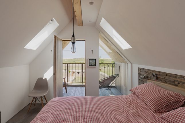 292222 - Seven Whistlers, Salthouse (Exteriors)-23.Jpg