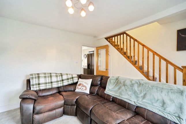 9, Braithwaite Edge Road, Keighley photo 4