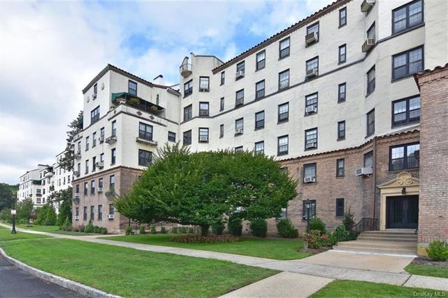 Thumbnail Property for sale in 1273 North Avenue #3C, New Rochelle, New York, United States Of America
