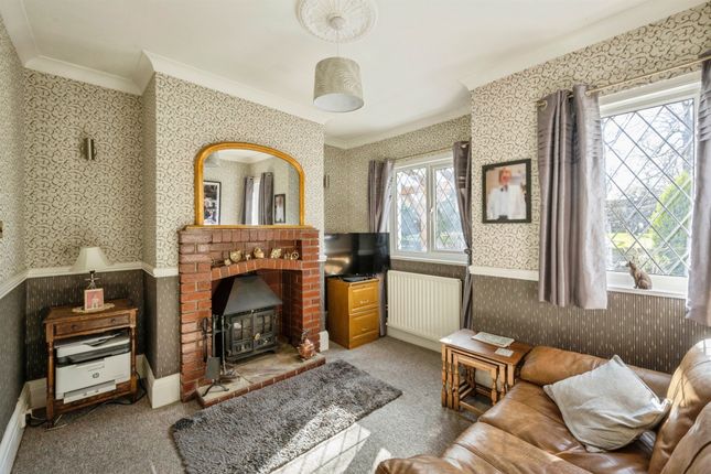 The Cottage, Village Street, DONCASTER photo 4