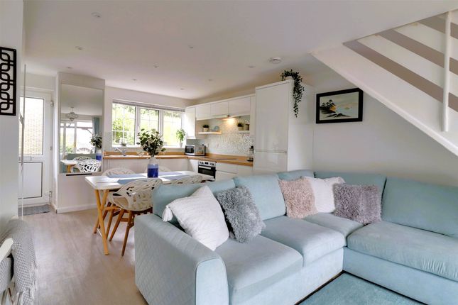 Thumbnail Terraced house for sale in Quicks Walk, Torrington, Devon