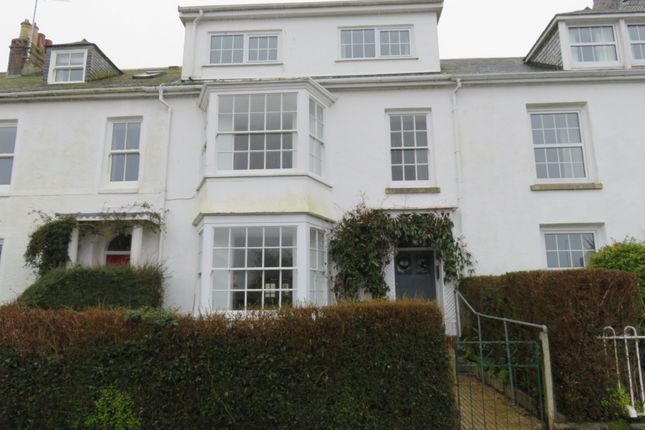 Flat to rent in North Parade, Penzance