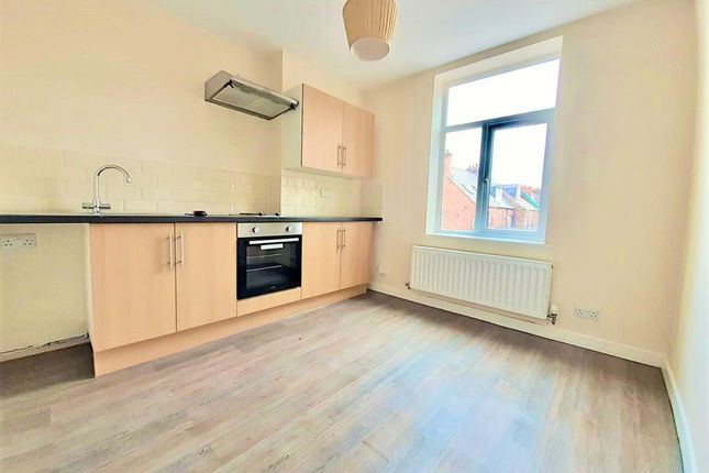 Flat 3, 205, Edleston Road, Crewe photo 2