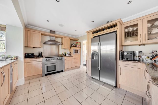 4, Richings Place, Iver photo 4