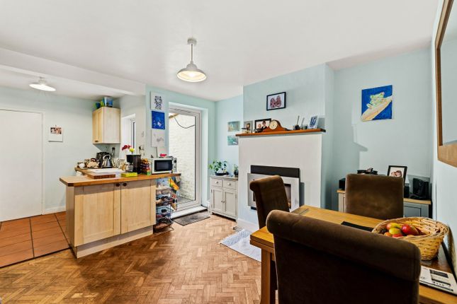 44, Eaton Road, Dover photo 3
