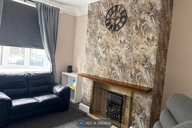 Sandygate Terrace, Bradford photo 3