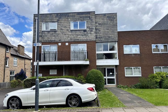 Thumbnail Flat to rent in Roxborough Park, Harrow-On-The-Hill, Harrow
