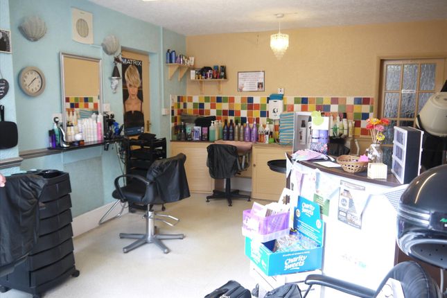 Thumbnail Retail premises for sale in Hair Salons NG19, Pleasley, Nottinghamshire