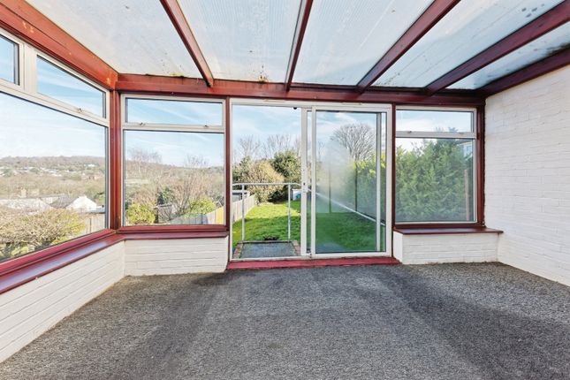 5, Meadway, Dover photo 4