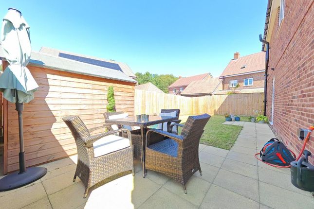 64, Beaufort Park, Wokingham photo 3