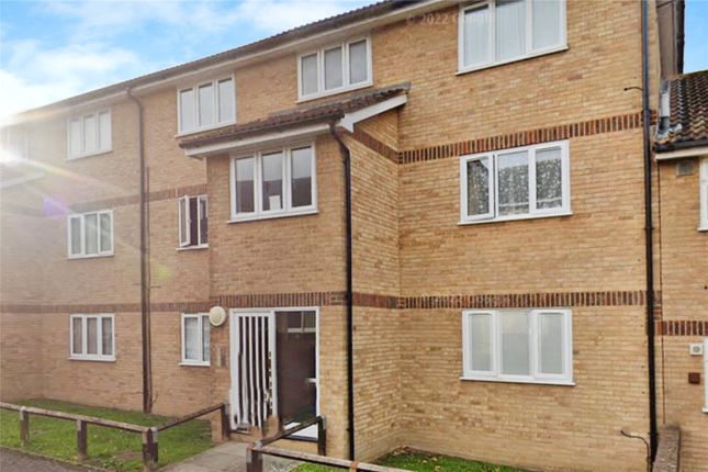Thumbnail Flat for sale in Fort Pitt Street, Chatham, Kent