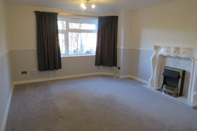 Flat to rent in Ethelred Close, Four Oaks, Sutton Coldfield, West Midlands