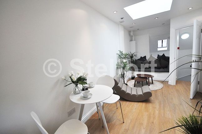 Thumbnail Flat to rent in Jackson Road, London