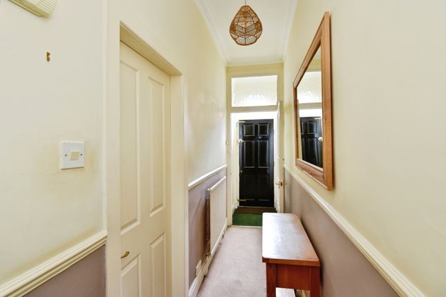 39, West Street, Staffordshire photo 2