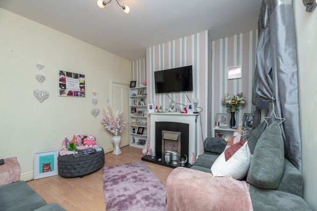 14, Edward Street, Northwich photo 2