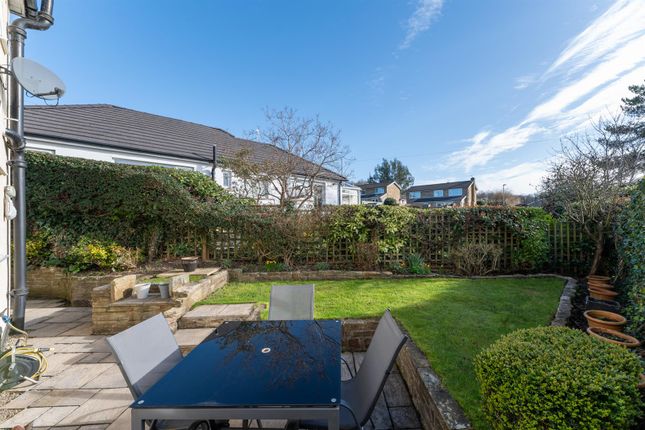 27, Wrenbeck Drive, Otley photo 4