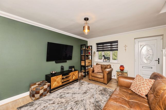 5, Topcliffe Grove, Leeds photo 4