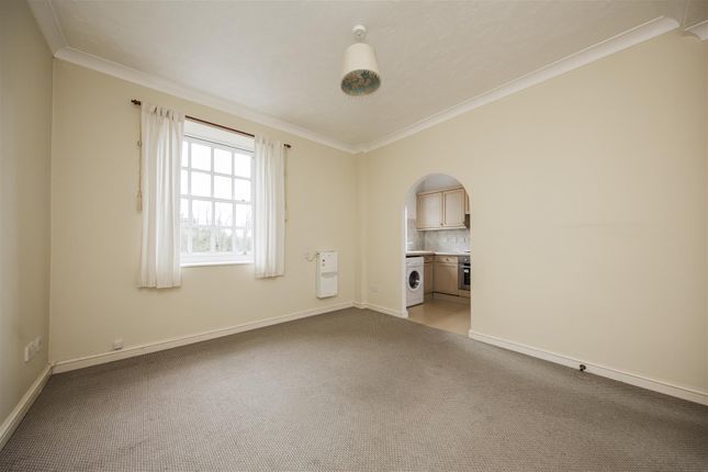 Flat 2, 8, Abbey Brewery Court, West Malling photo 2