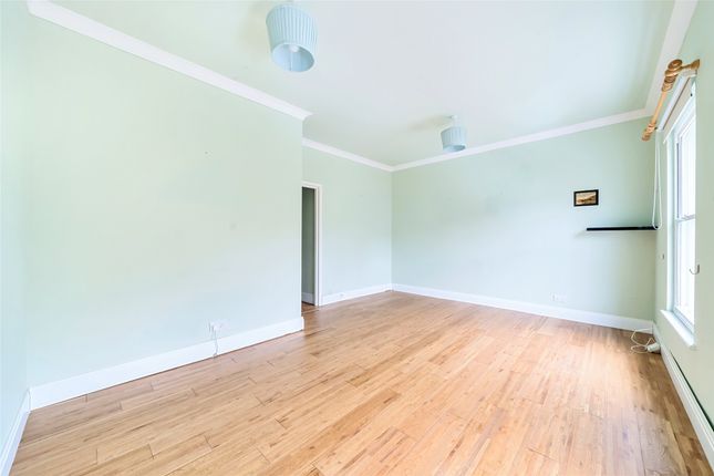 Flat for sale in York Road, Tunbridge Wells, Kent