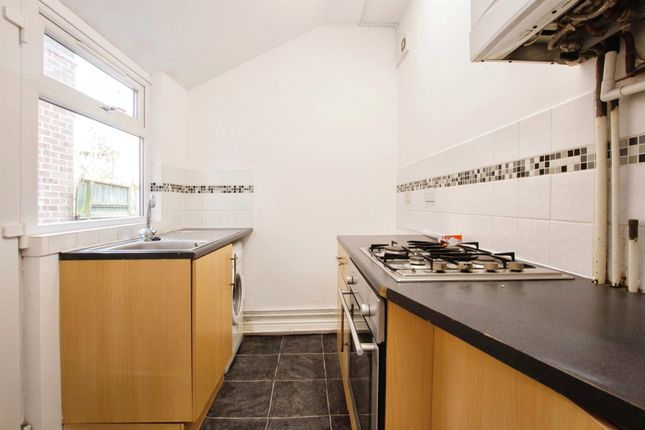 End terrace house for sale in Whitemoor Road, Nottingham