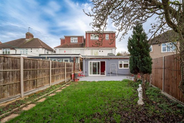 Semi-detached house for sale in Adelaide Road, Heston, Hounslow