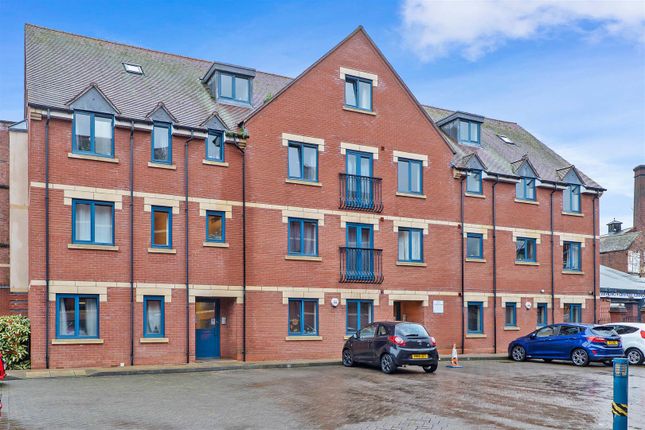 Flat for sale in Magdala Court, The Butts, Worcester