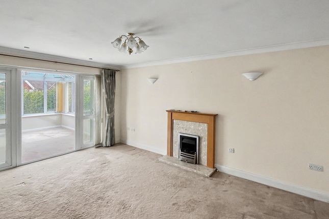 32A, Penn Road, Hazlemere photo 3