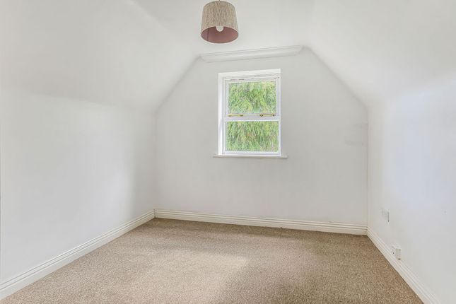 8 Isaacs House, 3, Cavendish Road, Bournemouth photo 2