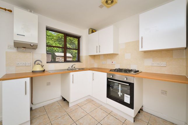 4, Chapel Grove, Telford photo 4