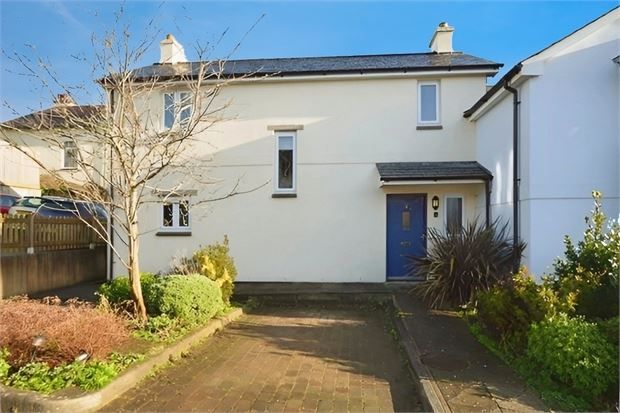 Semi-detached house to rent in Eastern Road, Ashburton, Devon.