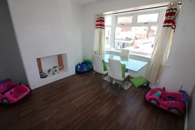 39, Saffron Street, Milton Keynes photo 2