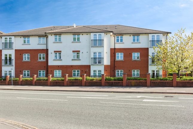Flat for sale in Racecourse Mews, Loughborough