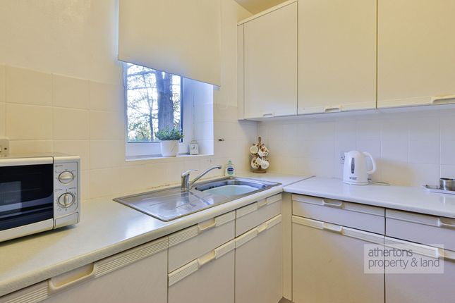 Flat 5, Green Park Court Whiteacre Lane, Clitheroe photo 4